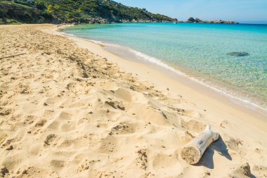 Rena bianca kıyı açık bir günde