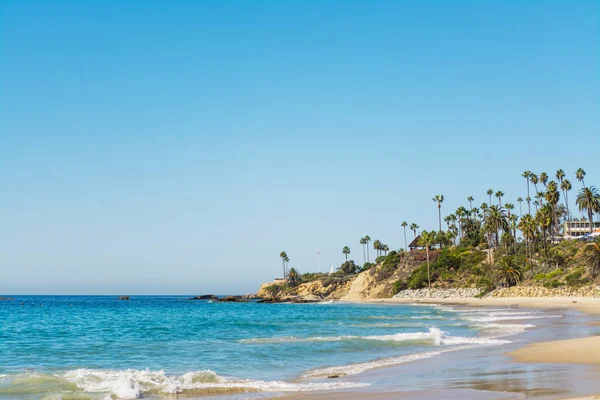 カリフォルニア州の青緑色の水 — ストック写真