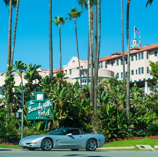 L'hôtel Beverly Hills par temps clair — Photo