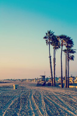 Vintage tonda Newport Beach günbatımı