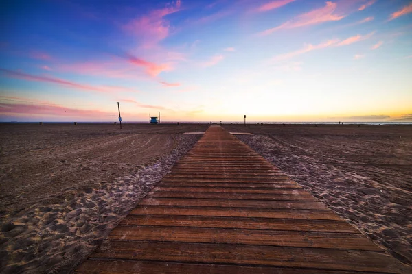 Drewniane boardwalk w Santa Monica — Zdjęcie stockowe