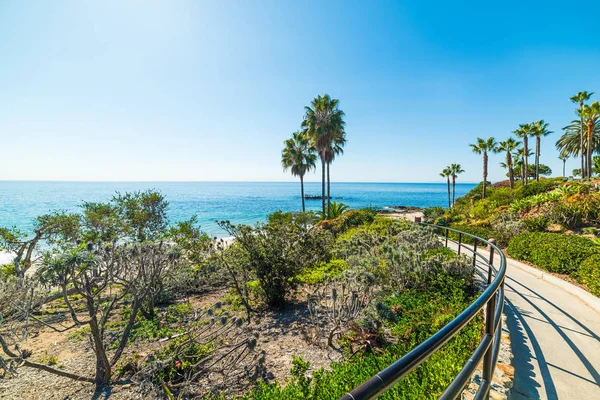 Sendero a pie en Laguna Beach — Foto de Stock