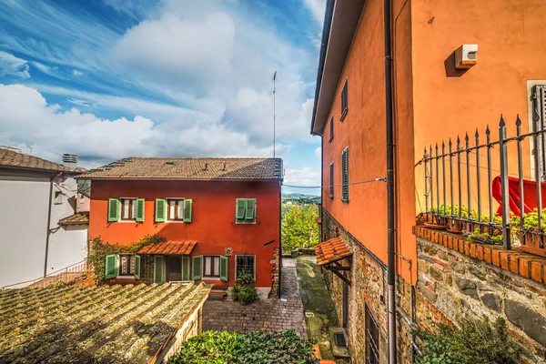 Edificios naranjas en Toscana — Foto de Stock