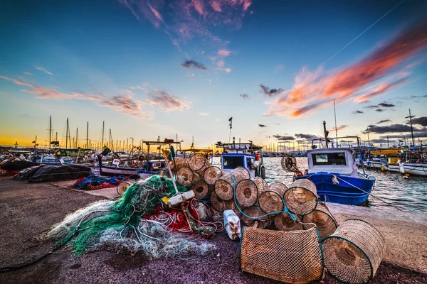 Gün batımında Alghero harbor — Stok fotoğraf