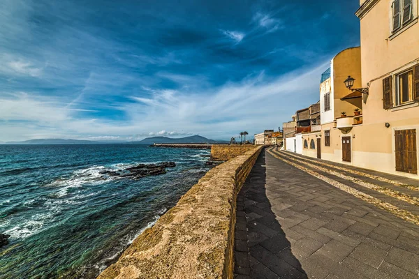 Front de mer d'Alghero en hiver — Photo