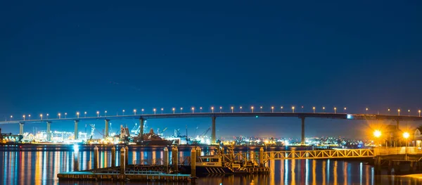 Coronado-Brücke in klarer Nacht — Stockfoto