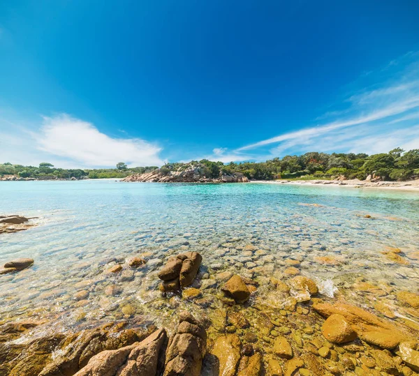 Costa smeralda kayalarda — Stok fotoğraf