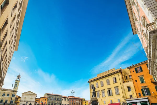Piazza Garibaldi en Pisa — Foto de Stock