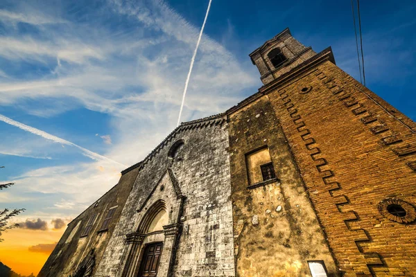 Santa Maria dei Servi kerk in Montepulciano — Stockfoto