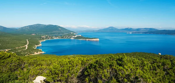 Capo Caccia em um dia claro — Fotografia de Stock