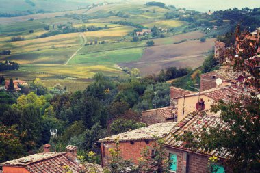 Toskana rustik çatılar