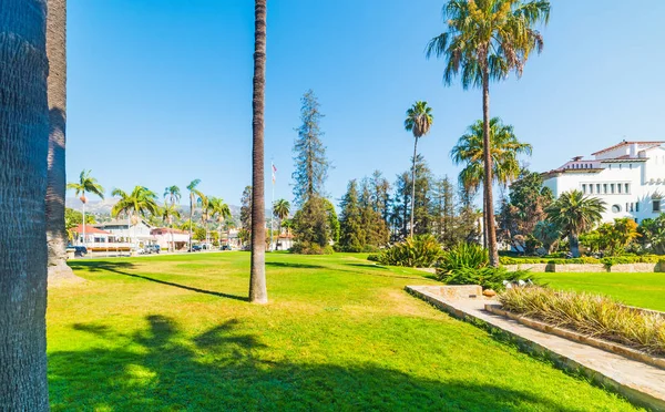 Santa Barbara nedsänkta trädgårdar — Stockfoto