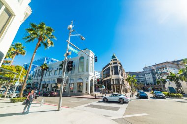 Rodeo Drive'da güneşli bir gün