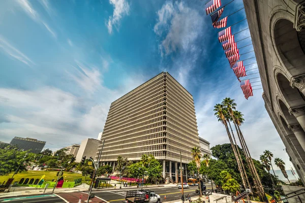 Centre-ville de Los Angeles sous un ciel nuageux — Photo