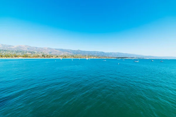 サンタ バーバラの青い海 — ストック写真