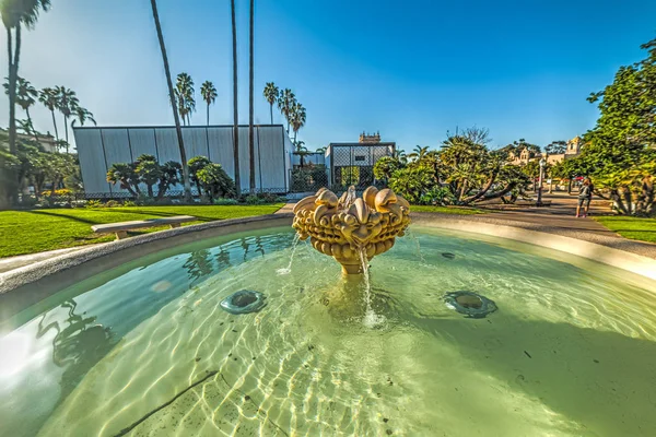Fontanna w parku Balboa — Zdjęcie stockowe