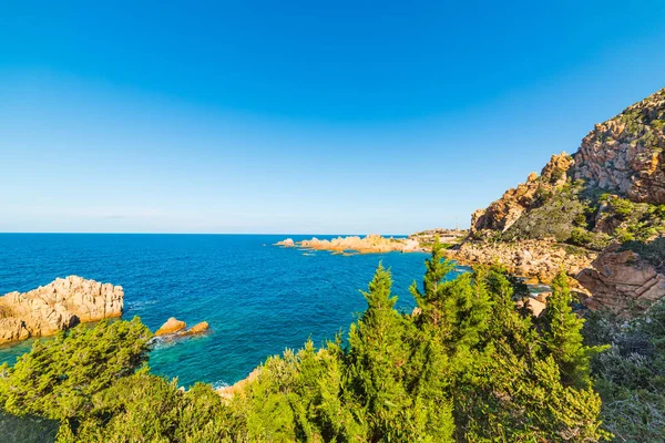 Costa Paradiso üzerinde açık gökyüzü