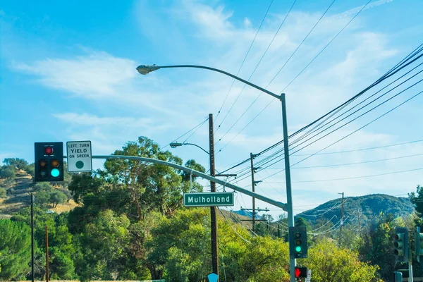 Mulholland drive sinal em Malibu — Fotografia de Stock