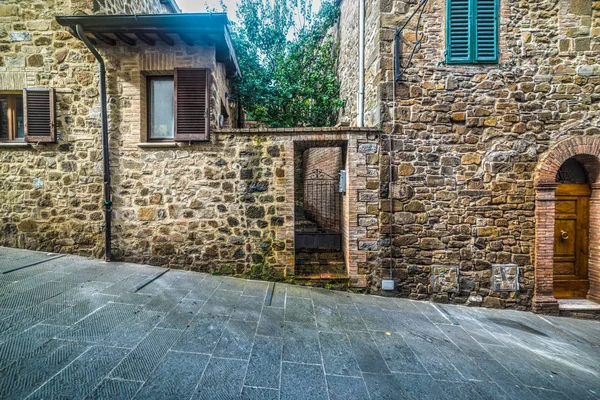 Rustic facades in Tuscany — Stock Photo, Image