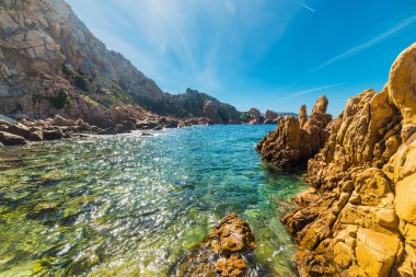 costa paradiso üzerinde mavi gökyüzü