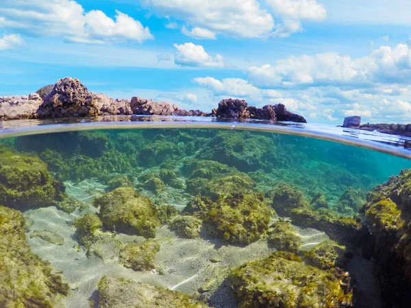 Split underwater view in Sardinia — Stock Photo, Image