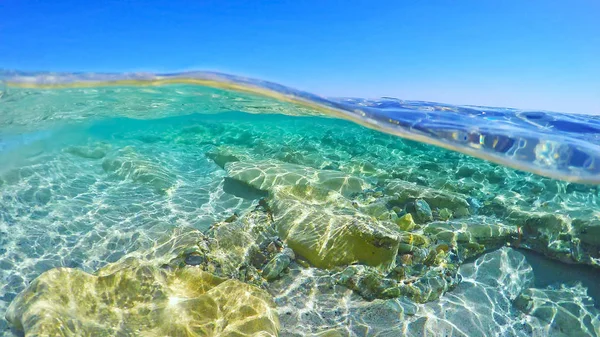 Turkus wody na Sardynii — Zdjęcie stockowe