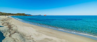 Sandy shore in Cea beach