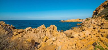 Sardegna sarı coast