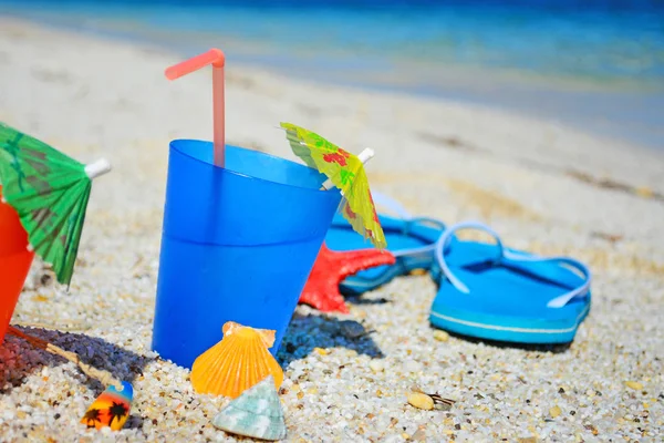 Drinken op het zand — Stockfoto
