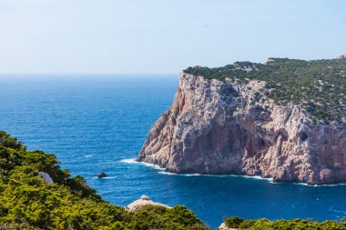 Capo Caccia kayalık sahil