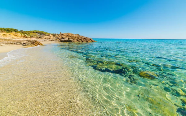 Santa Giusta kıyı temiz su