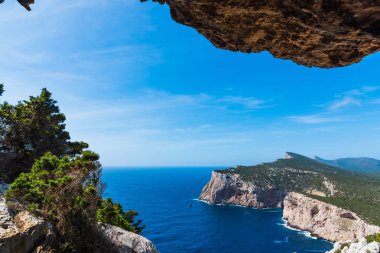 Blue sea in Capo Caccia
