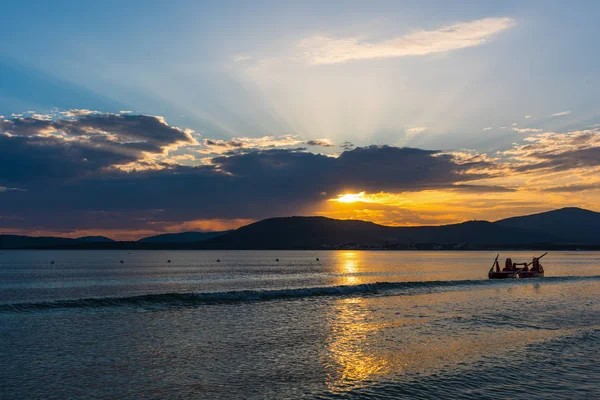 Pôr do sol na costa de Alghero — Fotografia de Stock