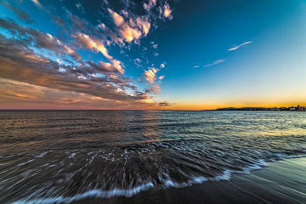 Colorful sunset in Alghero shore — Stock Photo, Image