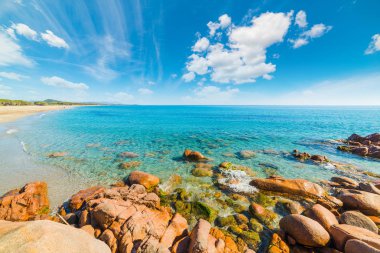 Turkuaz su Perdepera Beach