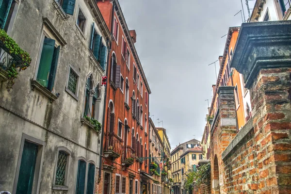 Edificios históricos en Venecia — Foto de Stock