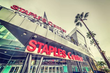 L.A şehir merkezinde yer alan Staples Center.