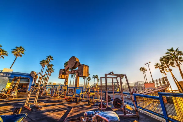 Coucher de soleil à Muscle Beach à Venise — Photo