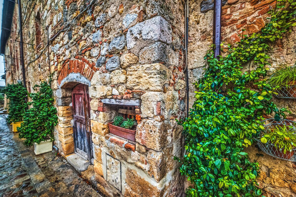 Rustic wall in Monteriggioni, Italy