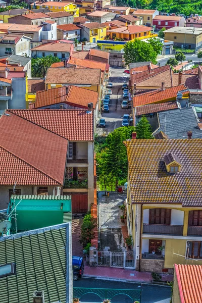 Küçük kasaba yukarıda da görüleceği — Stok fotoğraf