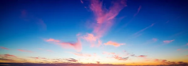 Cielo colorido sobre Pacific Beach —  Fotos de Stock