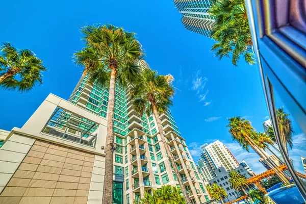 Skyscrapers in downtown San Diego — Stock Photo, Image