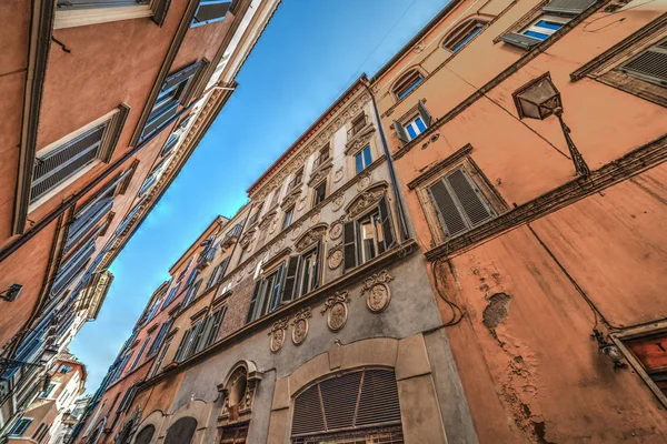 Roma 'da dar sokak — Stok fotoğraf
