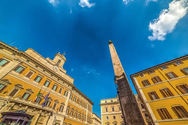 Piazza Montecitorio a Roma — Foto Stock