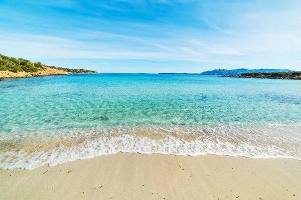 Agua turquesa en Cala Andreani —  Fotos de Stock