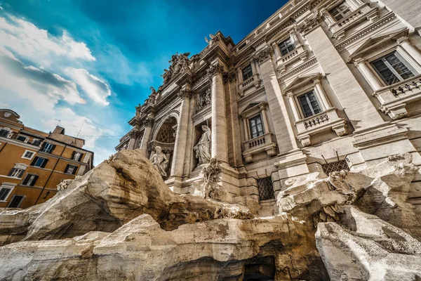 World famous Fontana di Trevi in Rome — Stock Photo, Image