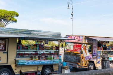 Gıda kamyon içecekler ve dondurma ile