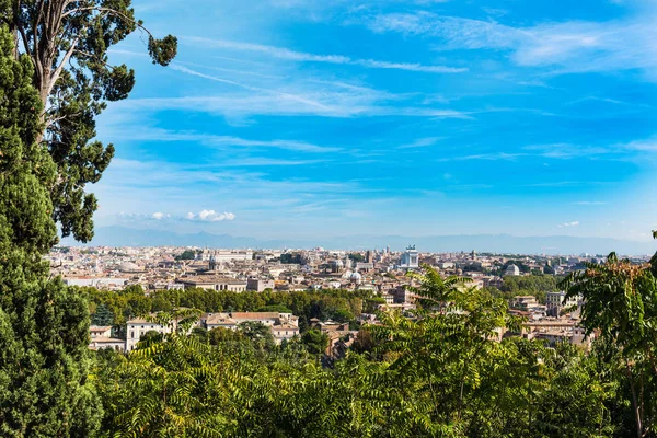 Manzara Janiculum mesire görülen Roma — Stok fotoğraf