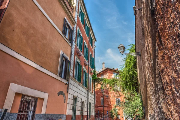 Trastevere pitoresk köşede — Stok fotoğraf