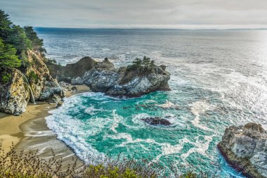Mcway falls Big Sur state Park